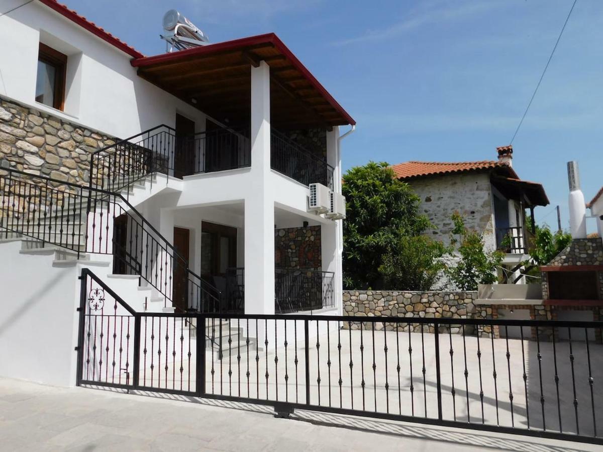 Patriko - House 1, Traditional Stone House Ayios Nikolaos Bagian luar foto