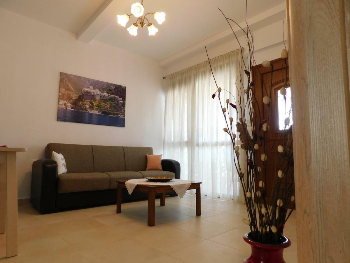 Patriko - House 1, Traditional Stone House Ayios Nikolaos Bagian luar foto